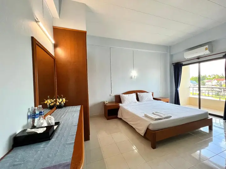 Чумпхон: Ritzy House Hotel