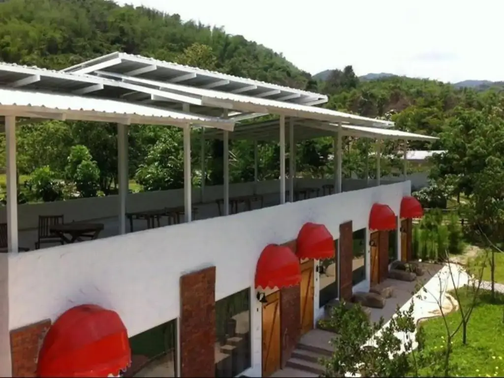 Суан Фуэн: Monoko Porploen Resort Suanphung