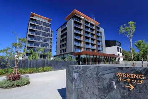Balcony Seaside Sriracha Hotel & Serviced Apartments (SHA Extra Plus) — фото 1