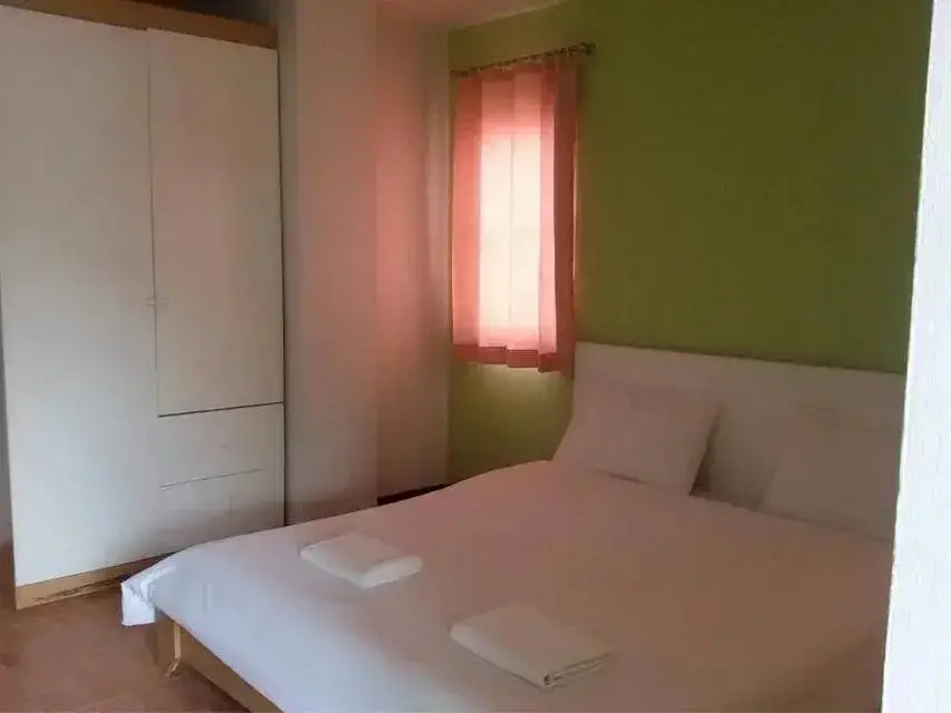 Нонтхабури: B2广场酒店(B2 Place)