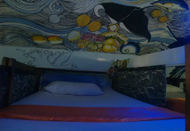 Ланта: Peacock Hostel