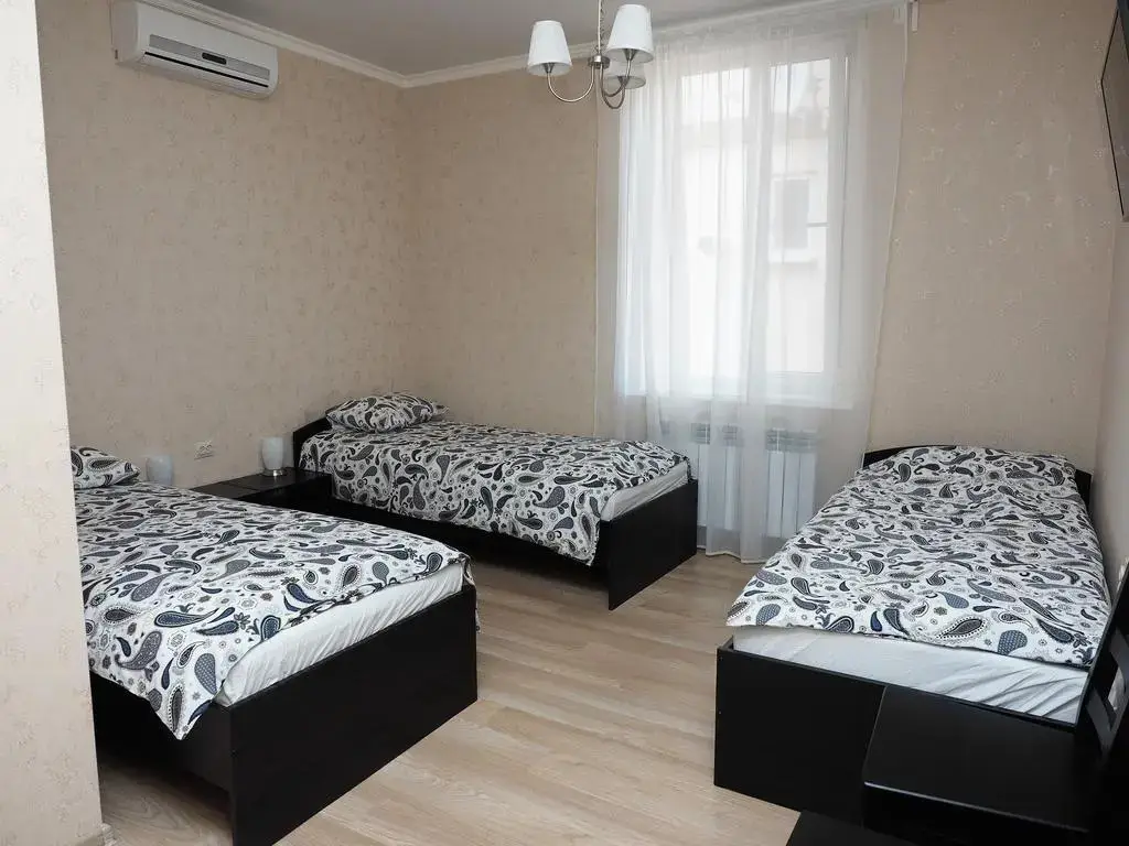 Азов: Guest House Prestige