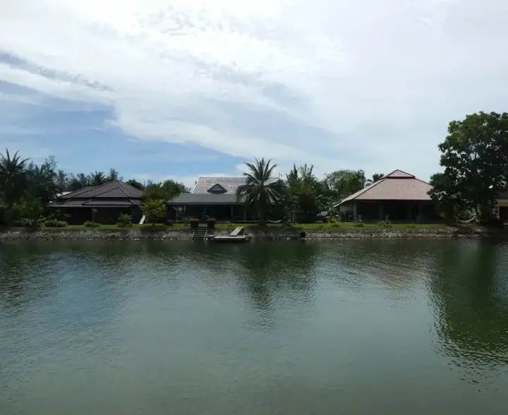 Клаенг: Rayong Villa Rental