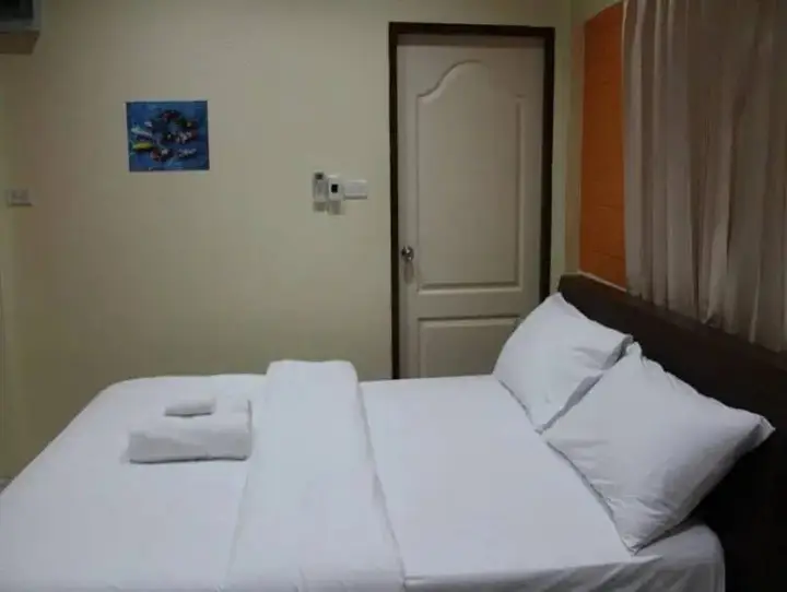Ванг Нам Кхио: Sukjai Lake Hill Home Stay