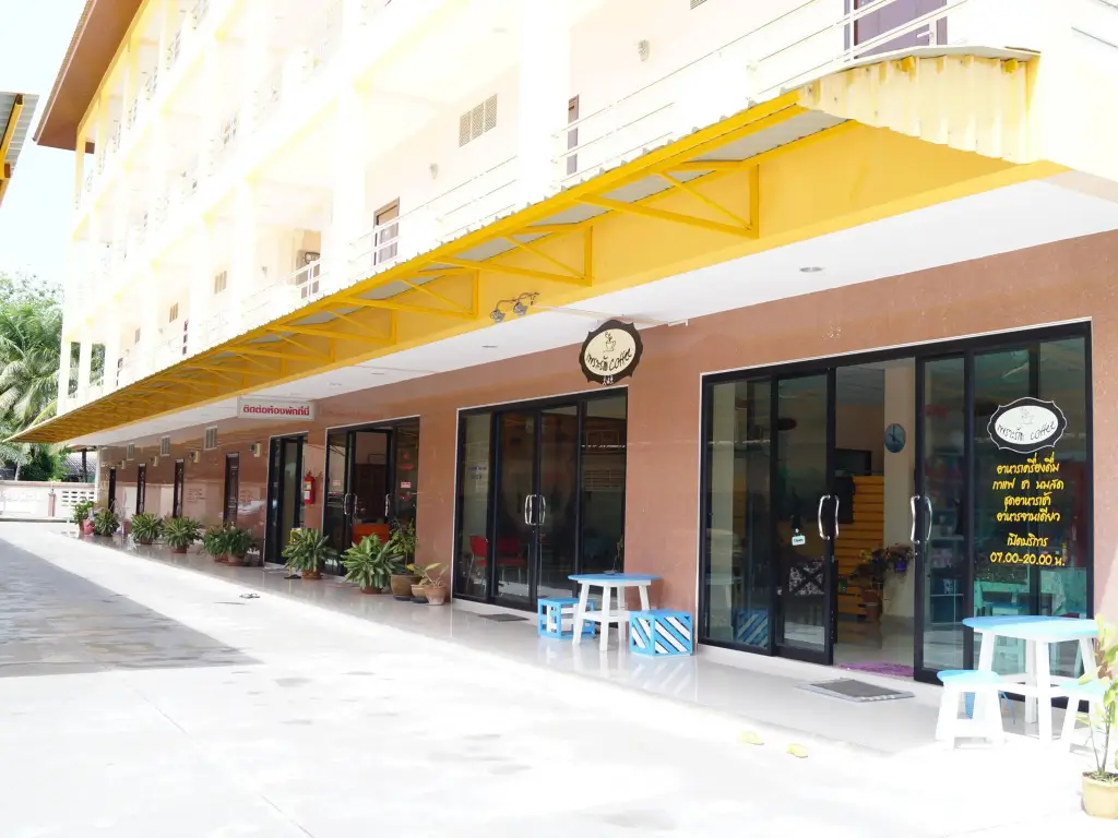 Jirasin Ranong Apartment — фото 1