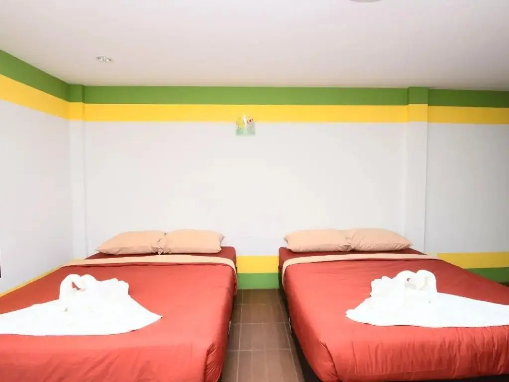 Пранбури : Paknampran Hotel