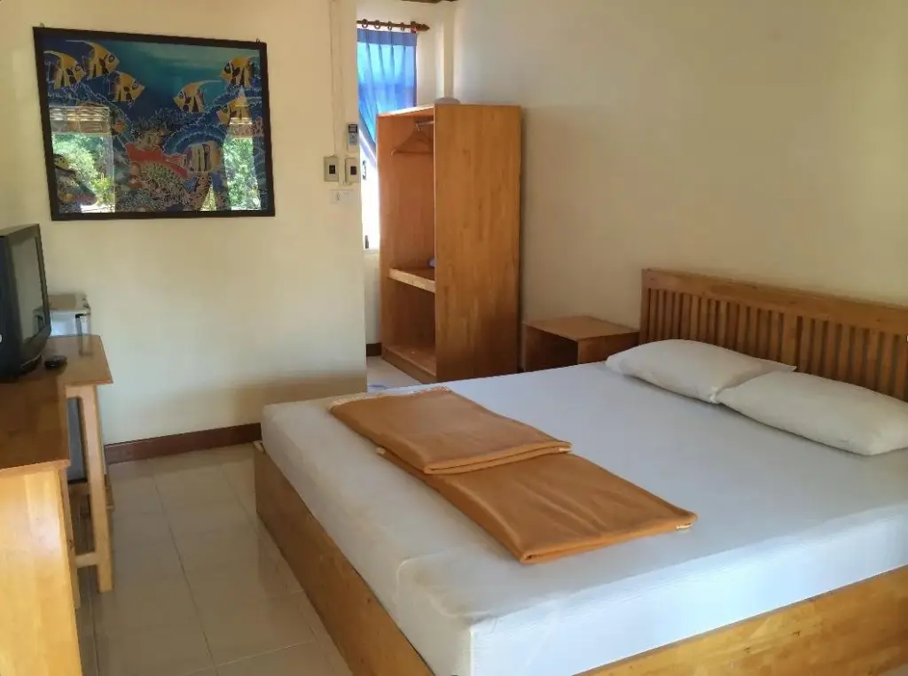Прачуапкхирикхан: Ban Bangnangrom Hotel