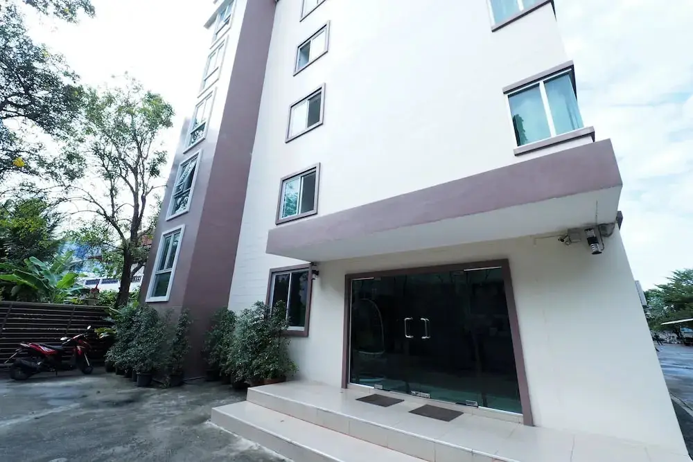 The Park Bangyai Apartment — фото 1