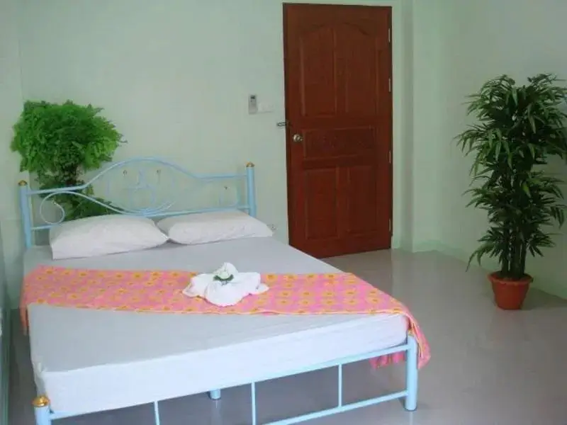 Бангкок: S.n Apartment