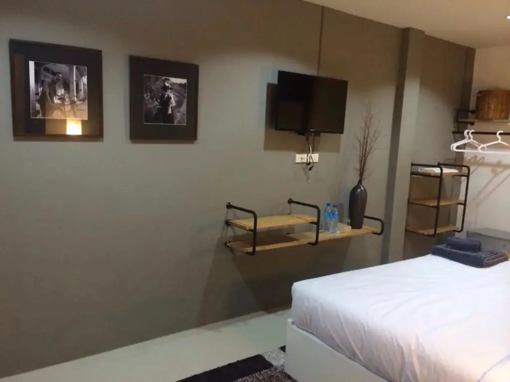Такуа Па: Fondness Hotel
