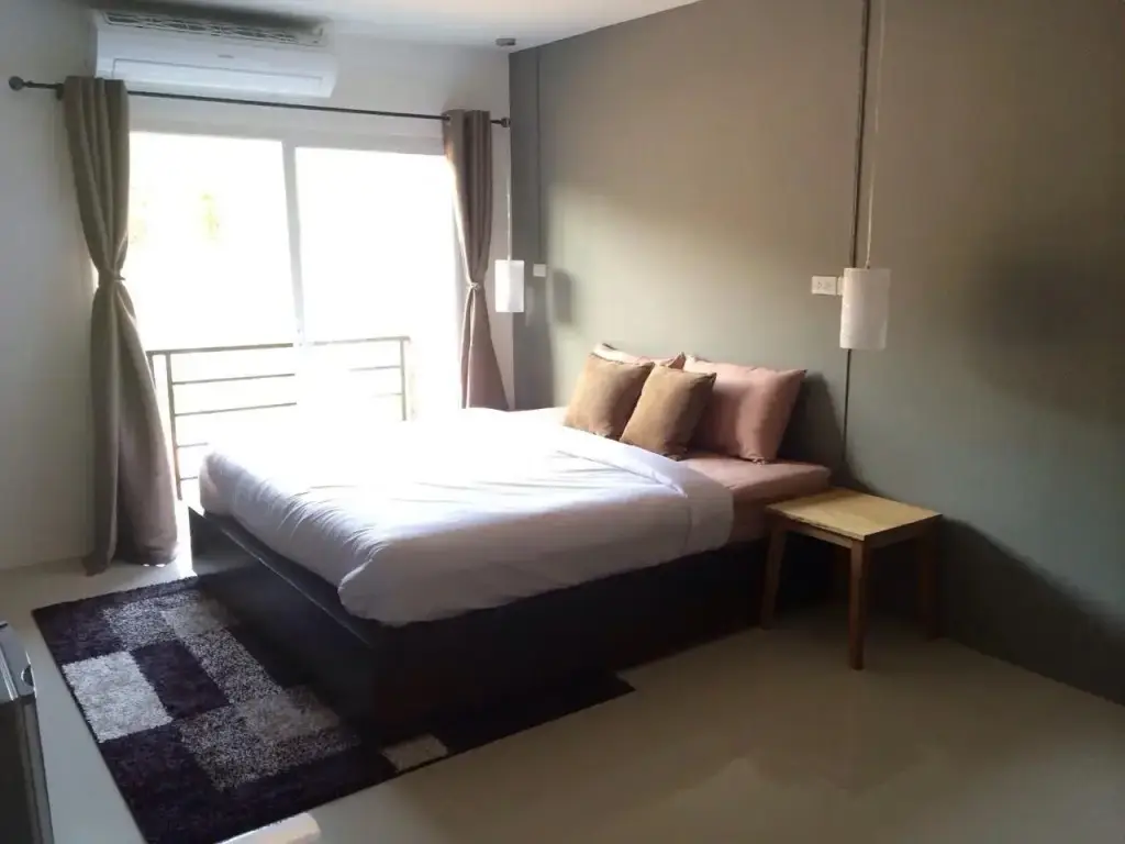 Такуа Па: Fondness Hotel