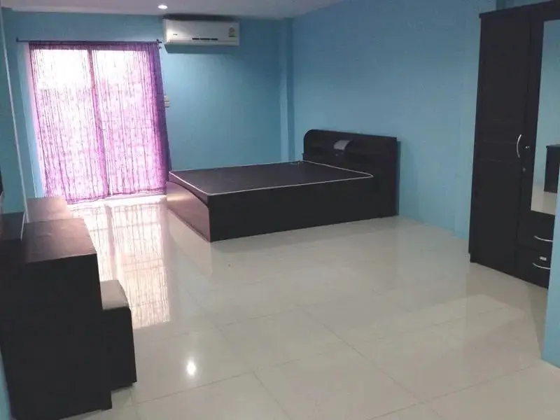 Банбынг: KateKaew Apartment