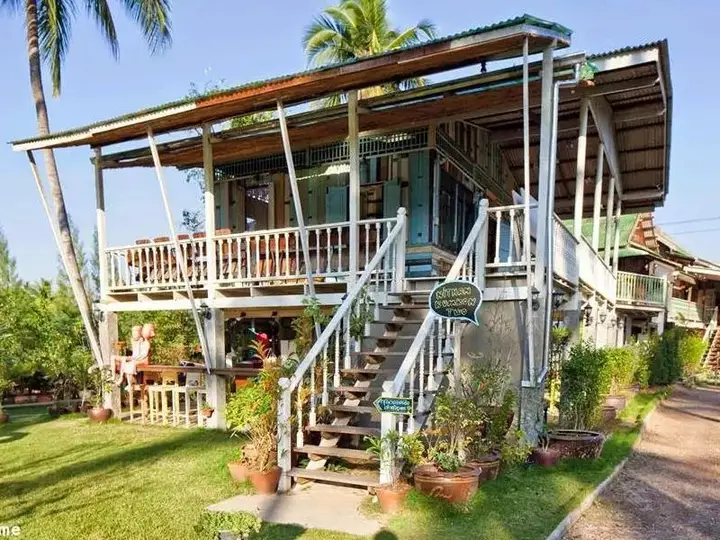 Ампхава: Nithankumkon 2 Bed & Breakfast