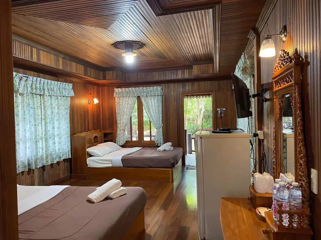 Та Кат Нгау: Sri Phairin Resort