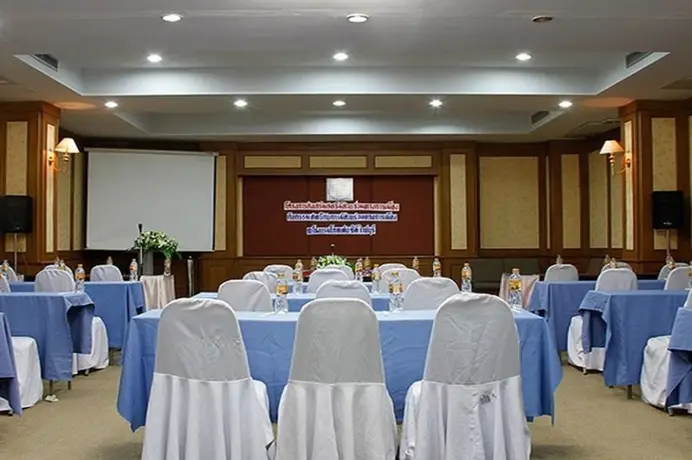 Ратчабури: 拉差布里黄金城市酒店(Golden City Hotel Ratchaburi)