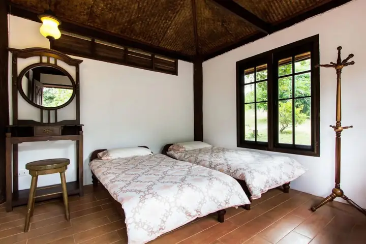 Ханг Донг: Baan Kaew Mongkorn