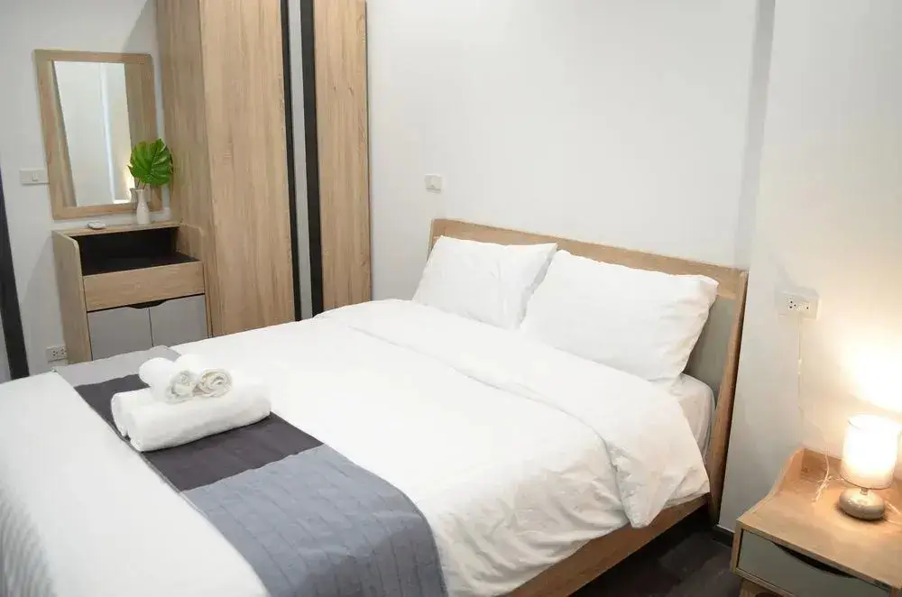 Бангкок: Wooden Suites (The Rich @Sathorn-Taksin)