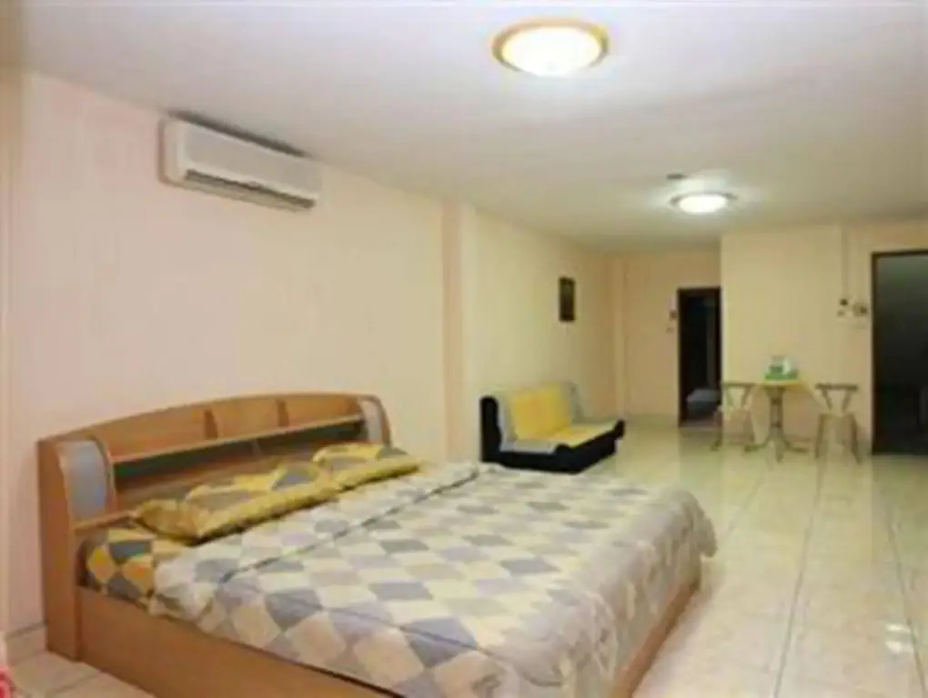 Чаам: Urs Treff Guesthouse