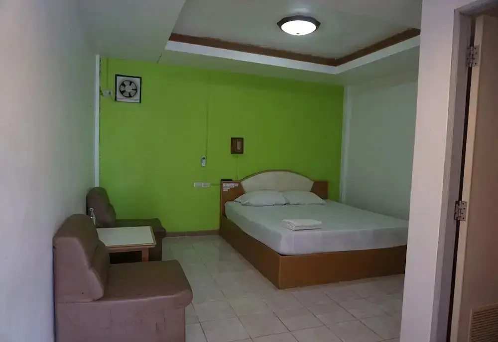 Кхонкэн: Ban Tum Garden Hotel