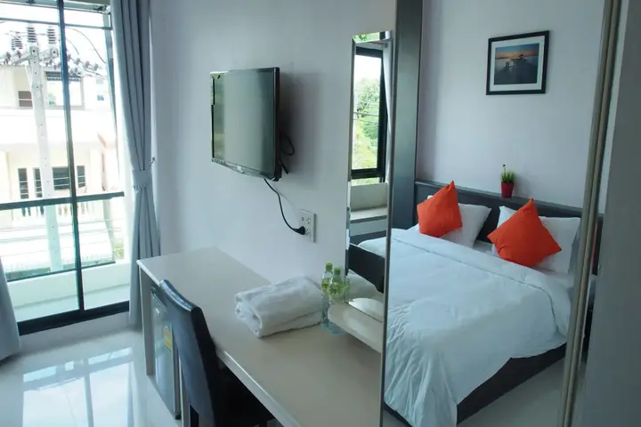 Районг: Kawana Hotel