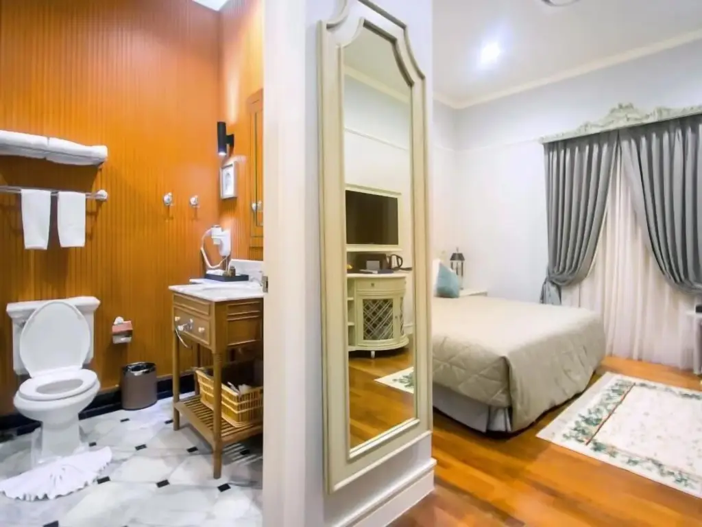 Кханонгпхра: Rancho Charnvee Khaoyai