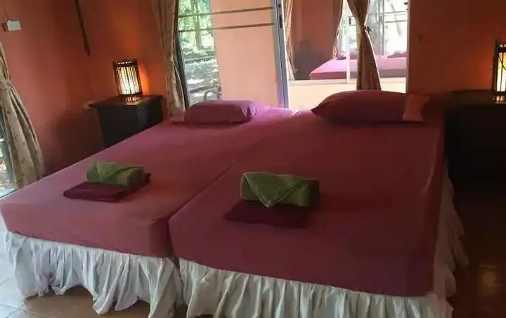 Дой-Сакет: School for Life Home Stay Chiang Mai