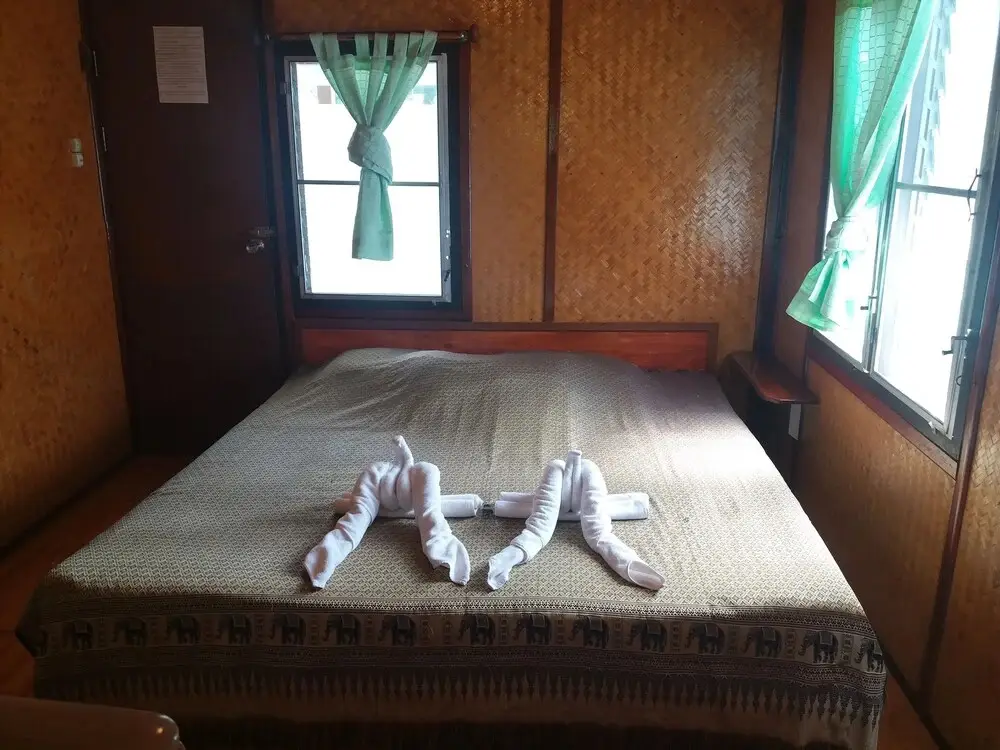 Тха Кра Дан: Great Lake Resort