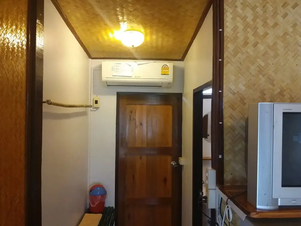 Тха Кра Дан: Great Lake Resort