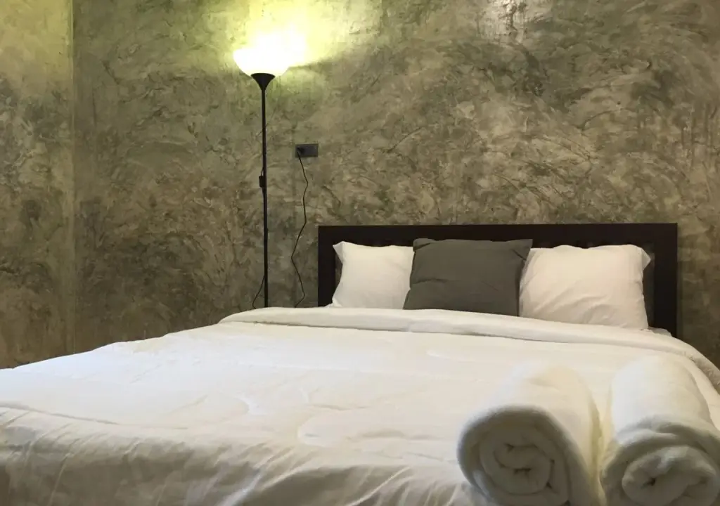 Накхоннайок: North Hotel