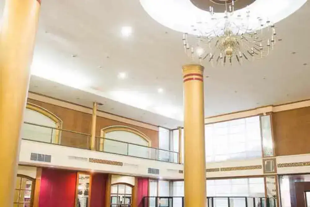 Ясотхон: JP Emerald Hotel