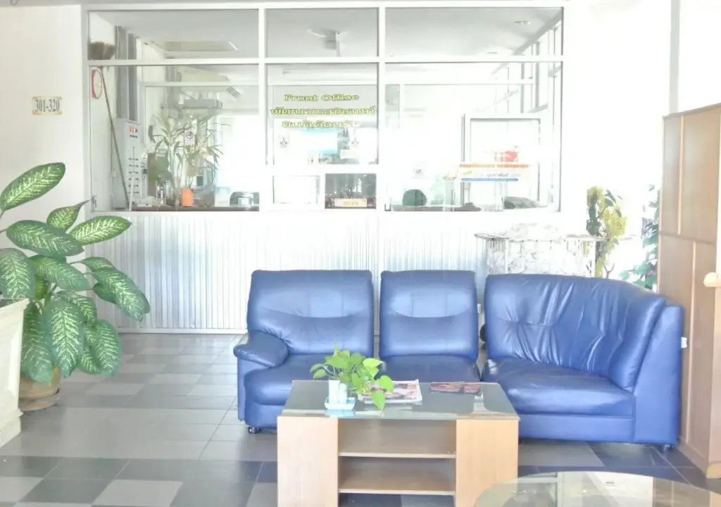Маха Сарахам: Pattana Hotel