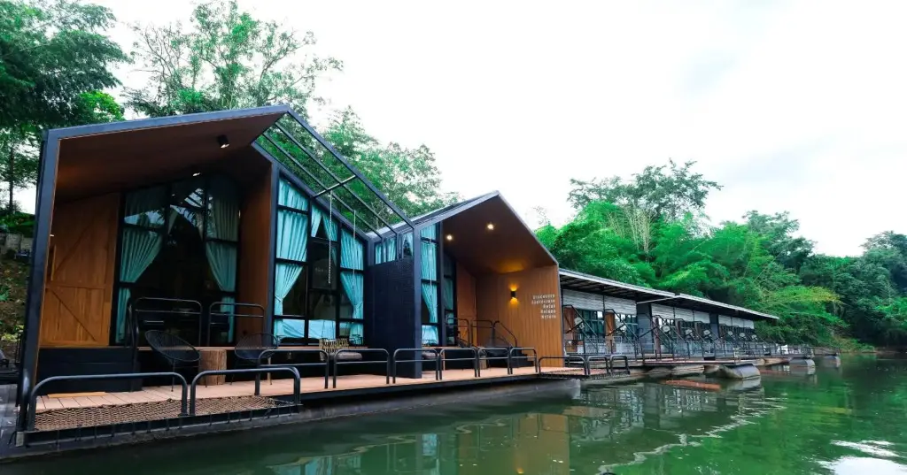 Тгонг-Фа-Фум: Baan Rai Darun Home Stay and Scenery Raft