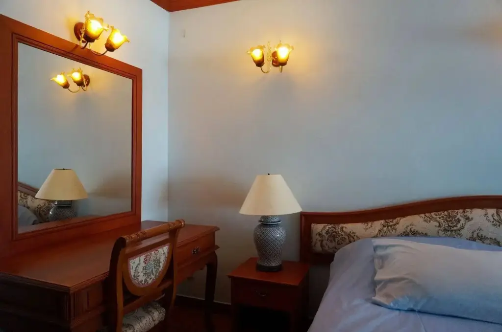 Чаам: Dee-Lek Guesthouse and Restaurant