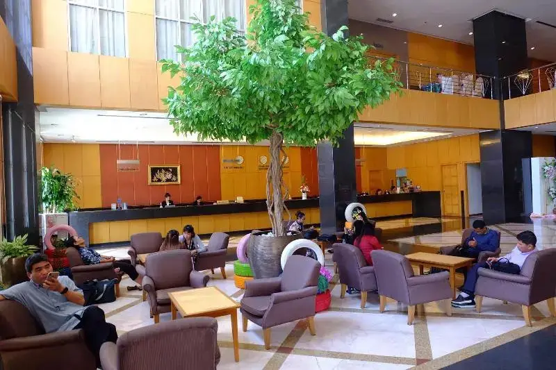Сураттхани: Diamond Plaza Hotel