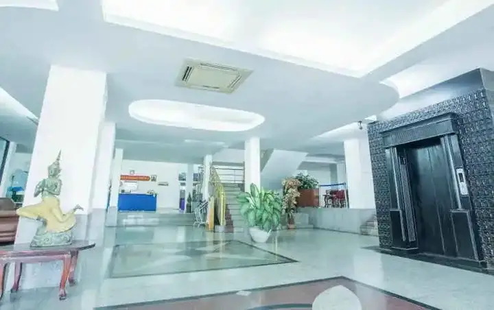Маха Сарахам: Vasu Hotel Mahasarakham