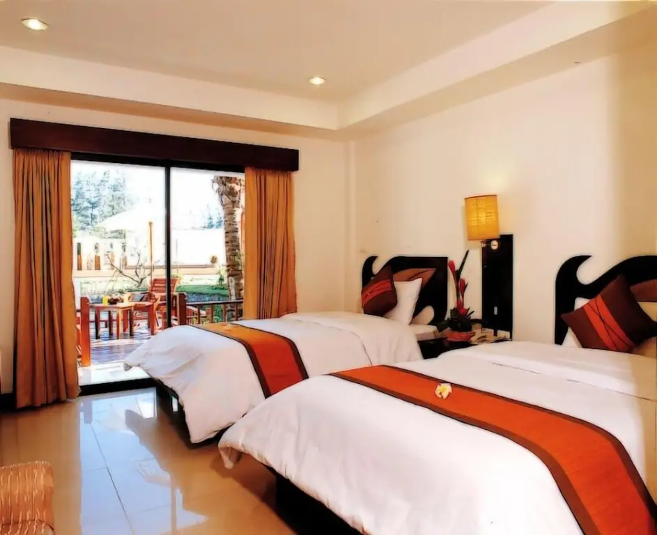 Сам-Рои-Йот: Privacy Beach Resort & Spa