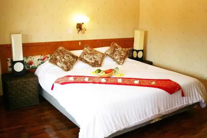 Пхитсанулок: Water Land Golf Resort & Spa