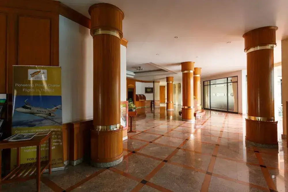 Сурин: Surin Majestic Hotel