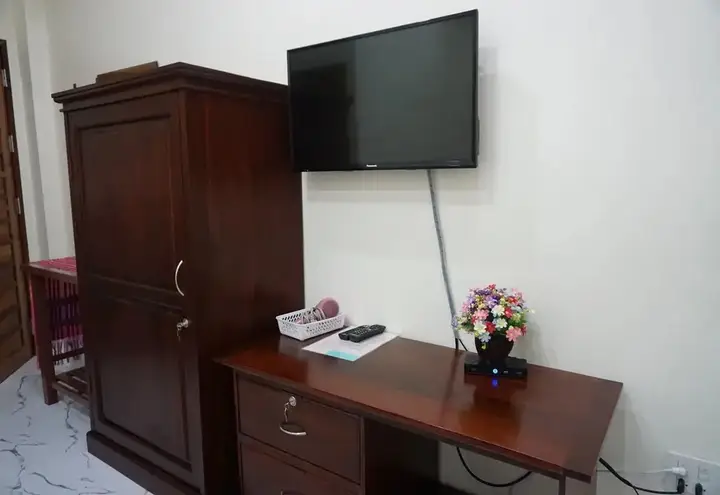 Чианграй: Reun Pon Aek Hotel