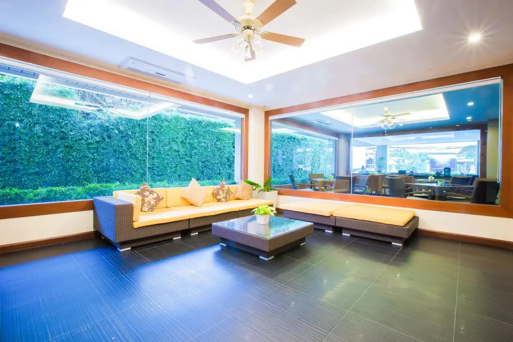 Кхонкэн: Romantic Hotel Khonkaen