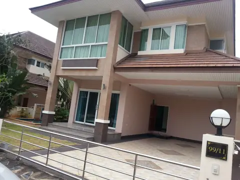 June Pool Villa — фото 1