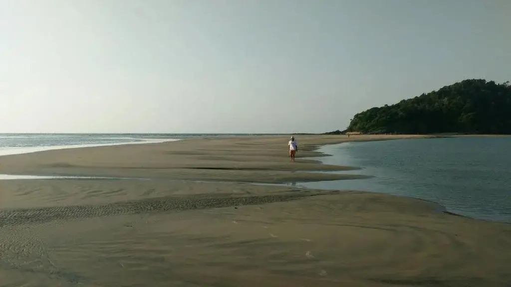 Кху Ра Бу Ри: Rakkan Resort
