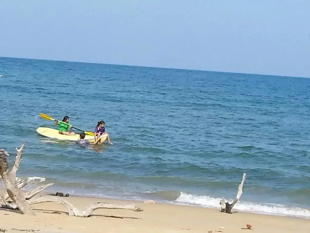 Кху Ра Бу Ри: Rakkan Resort