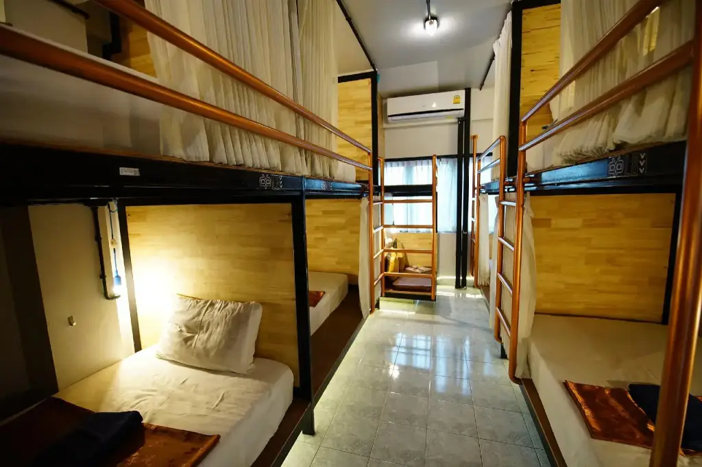 Бангкок: Sleep Owl Hostel