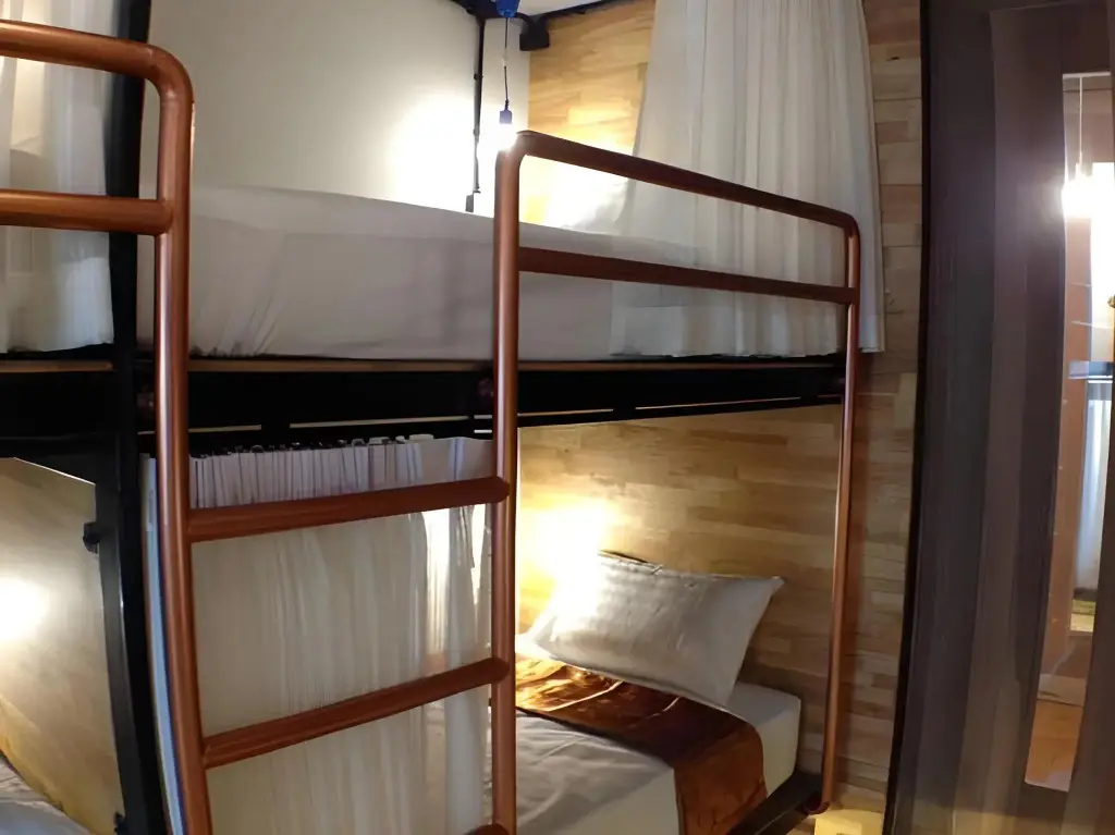 Бангкок: Sleep Owl Hostel
