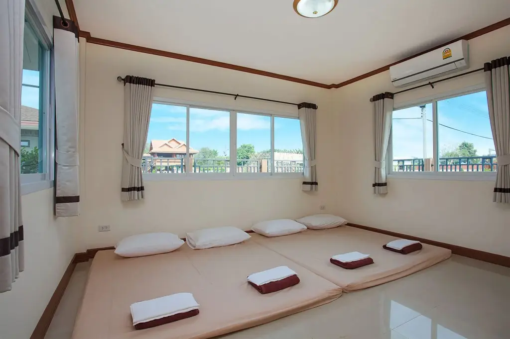 Банг-Саре: Baan Thai Lanna Pattaya