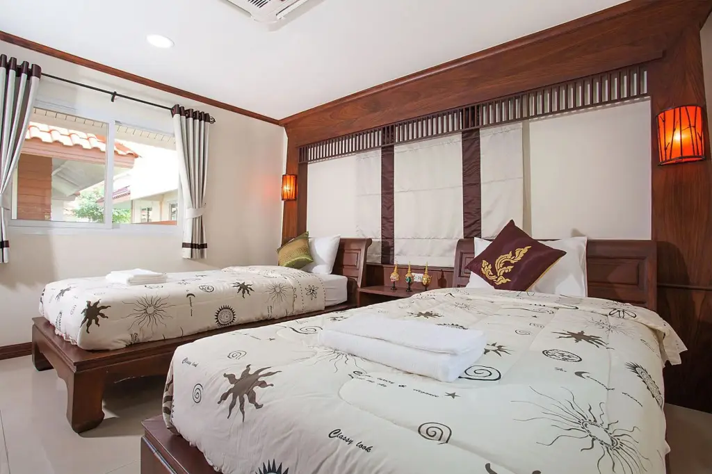 Банг-Саре: Baan Thai Lanna Pattaya
