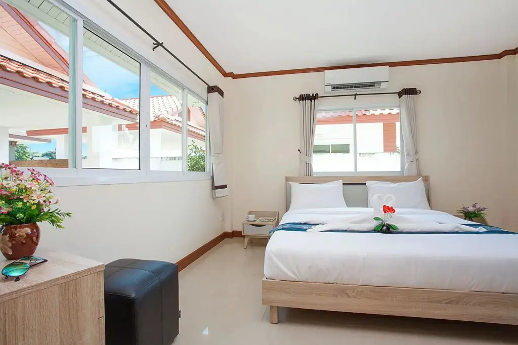 Банг-Саре: Baan Thai Lanna Pattaya