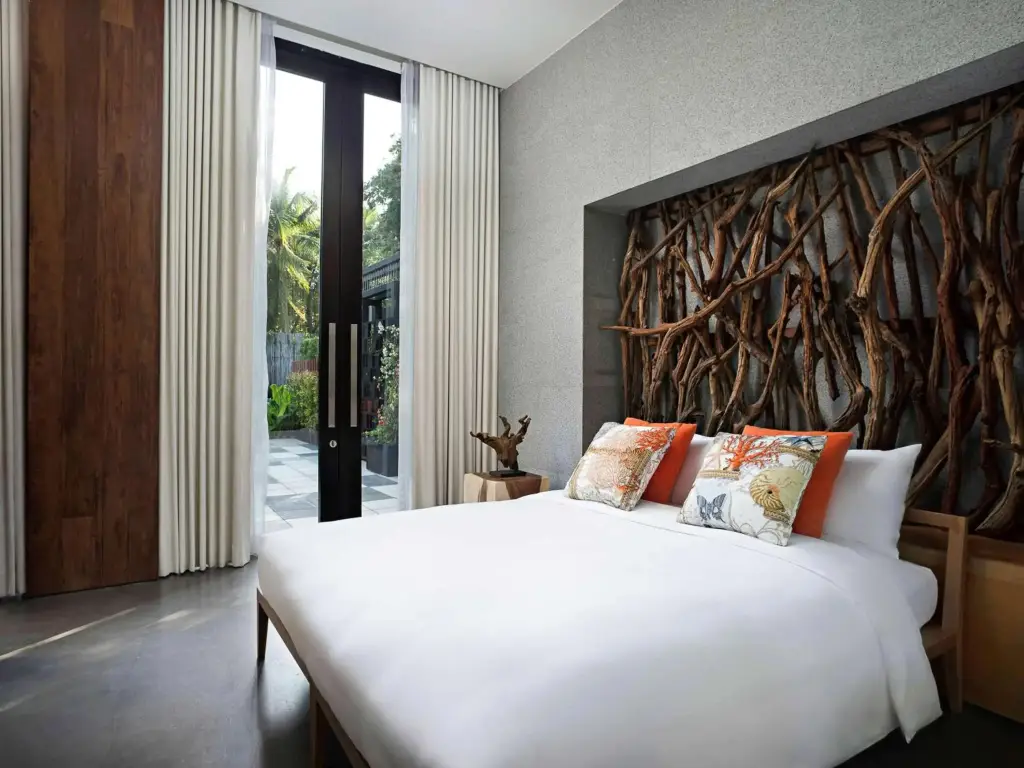 Чаам: SO/ Sofitel Hua Hin