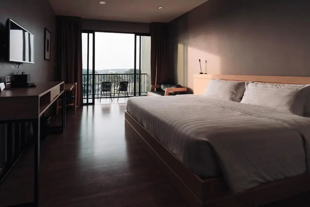 Столичный район Чантхабури: Riverawan Hotel (SHA Plus+)